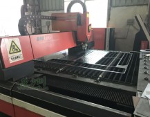 分類垃圾桶工廠激光切割下料